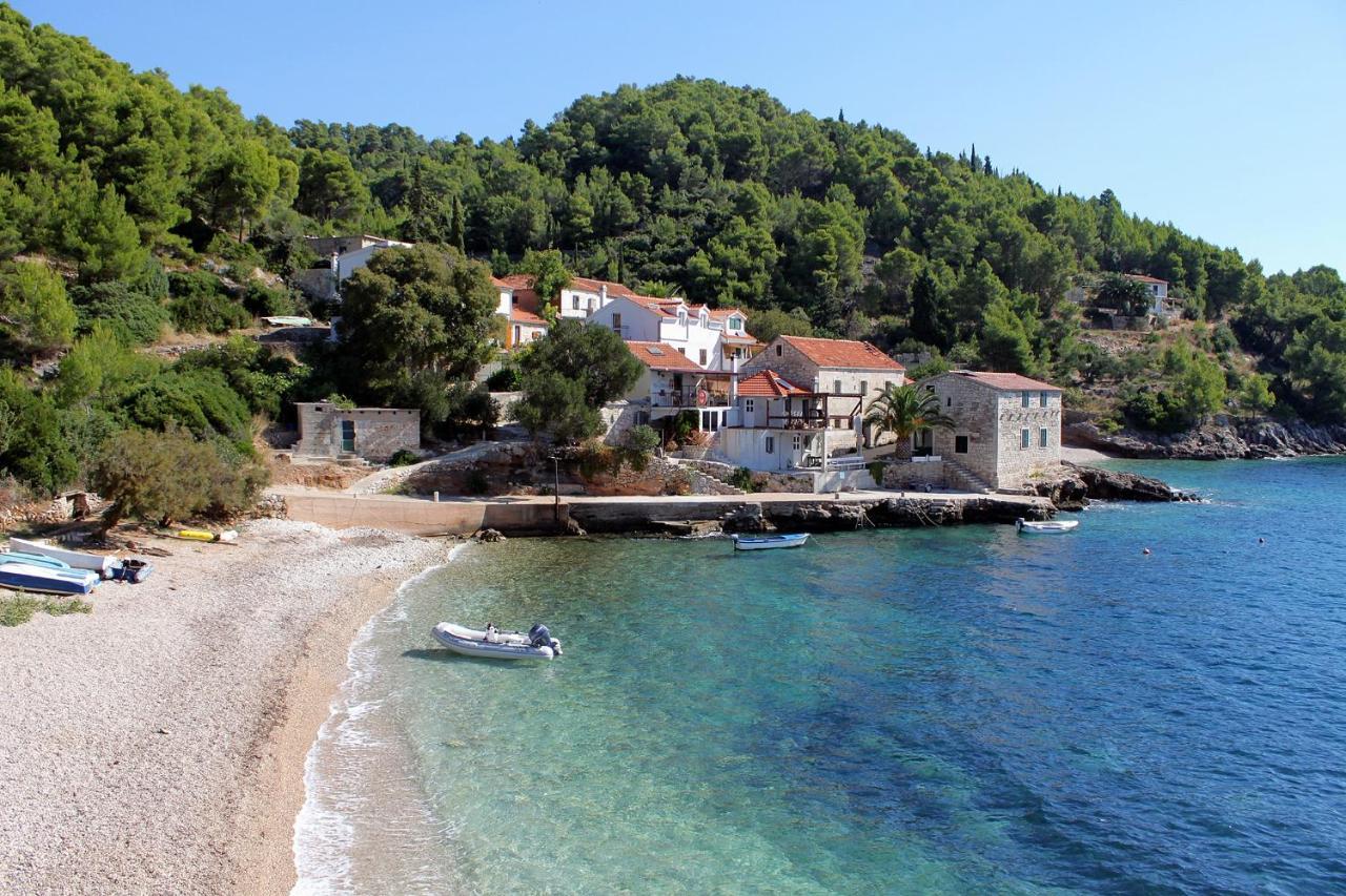 Seaside Secluded Apartments Cove Tvrdni Dolac, Hvar - 2997 Gdinj Eksteriør billede